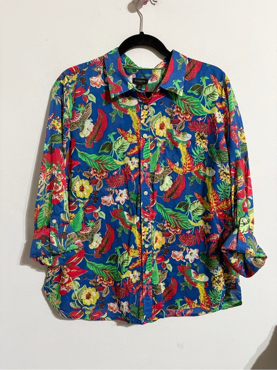 Talbots Tops - Talbots Woman Blue Tropical Floral Cotton Button Front Shirt
Botanical Blouse XL